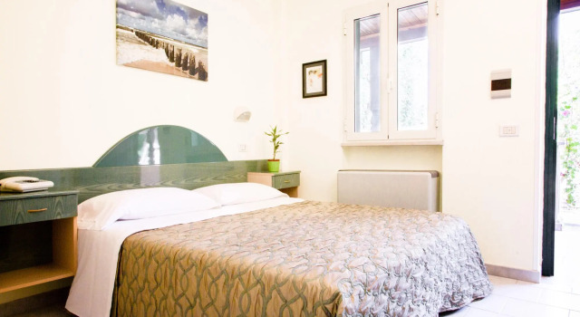 Il Giardino, Book Hotel Ischitella Foresta Umbra