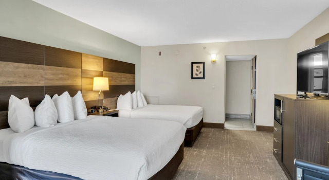 Люкс с 2 комнатами Country Inn & Suites by Radisson Rehoboth Beach - Dewey