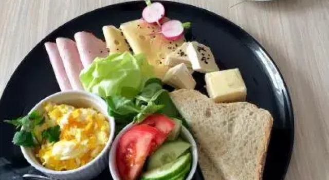 Dzikówka, Rezerwuj Hotel Dzików Stary podkarpackie