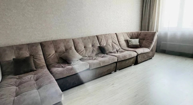 Pritomskij 15 Dvuhkomnatnye apartamenty rjadom s Ledovym dvortsom, Забронировать Апартаменты/квартира Недорогие отели Центрального района - Кемерово, недорого