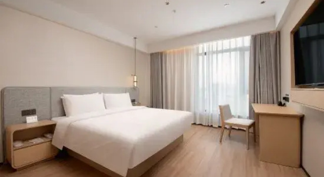 Люкс Deluxe Pero Hotel (Haiyang Qiche Zongzhan)