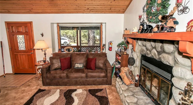 R & R Retreat-1767 by Big Bear Vacations