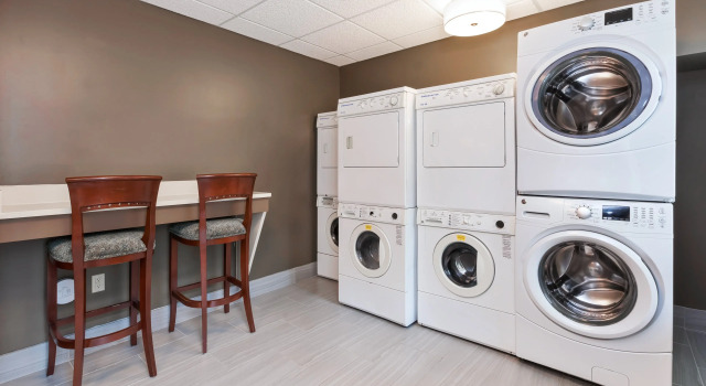 Staybridge Suites Kalamazoo, an IHG Hotel, Buchen Sie Hotel Kalamazoo Michigan