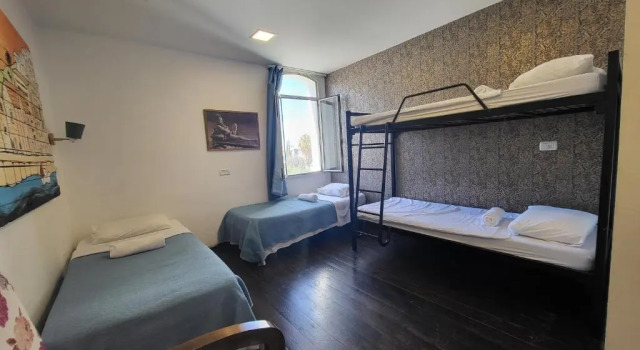Habitación cuádruple Clásica Haifa Hostel