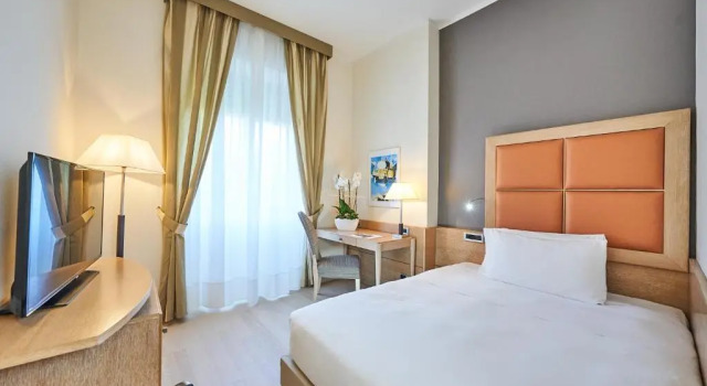 Номер Superior Hotel Astoria