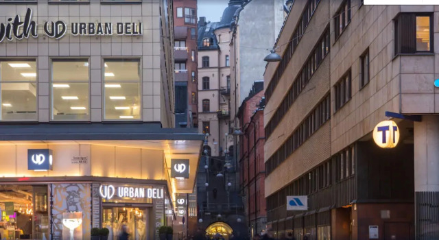 Hotel With Urban Deli