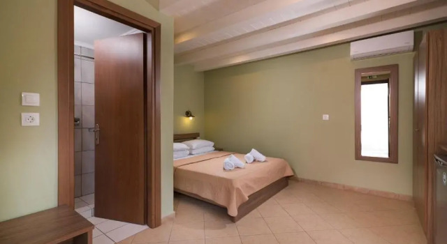 Двухместный номер Standard с видом на сад Anassa Deluxe Apartments & Studios