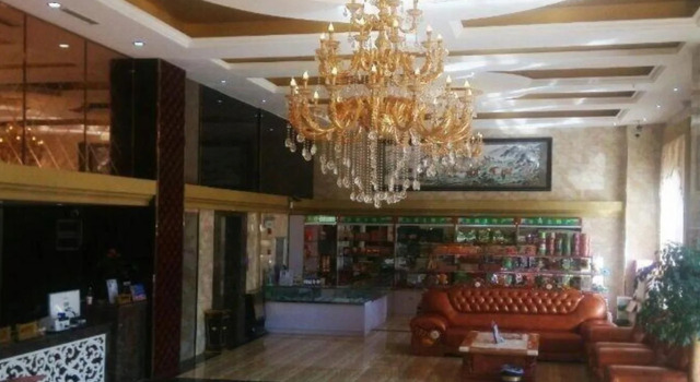 Kunming Fulai Hotel Changshui Airport Branch, Buchen Sie Hotel Guandu Kunming
