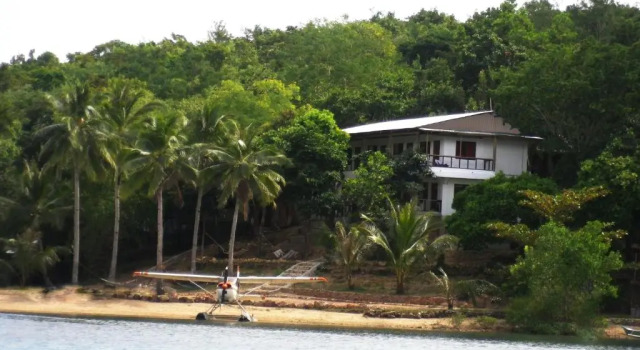 Коттедж Discovery Island Resort