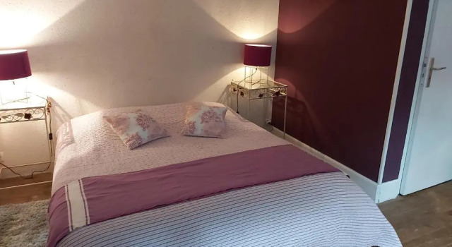 Burlats, Rezerwuj Hotel Burlats Tarn