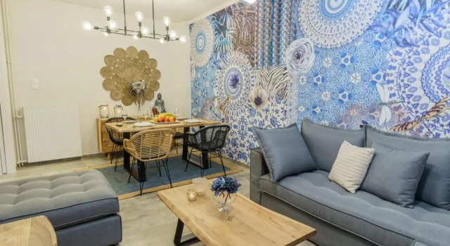 Апартаменты Deluxe Motley Elegant Apartment by Estia
