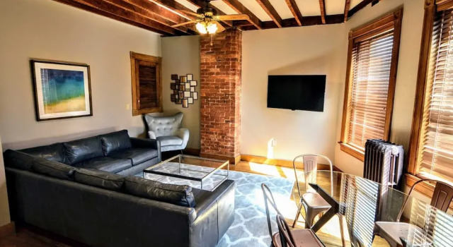 3br, 1 Bath, Sleeps 6-8 3 Bedroom Apts, Забронировать Апартаменты/квартира Вашингтон Округ Колумбия, рядом с Площадь Фаррагута