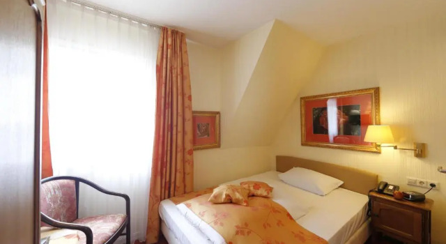 Номер Standard Hotel Karl Noss