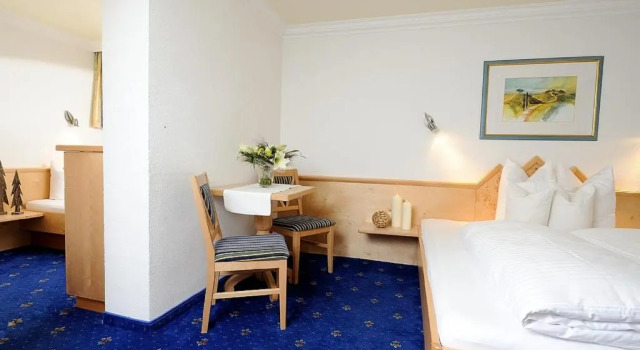 Трёхместный номер Standard Hotel Garni Valülla