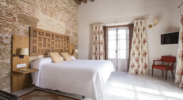 Апартаменты Premium Hotel Casa de las Cuatro Torres