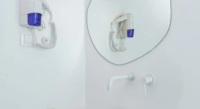 Полулюкс Отель Voca Hotel & Suites