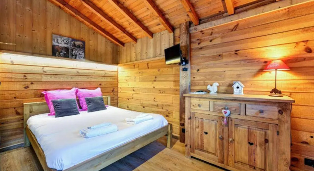 Шале LA FERME de BELLINE Chalets ou Gîtes