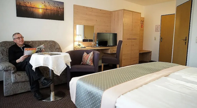Трёхместный номер Superior Land-gut-Hotel Zum alten Forsthaus - Aufladestation für Elektroautos