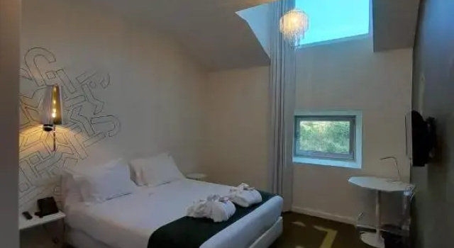 Двухместный номер Standard HD | Duecitânia Design Hotel
