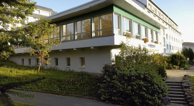 Werrapark Resort Haus Heubacher Hoehe, Book Ferieresort Resorthoteller i Rennsteig, Ferieresort