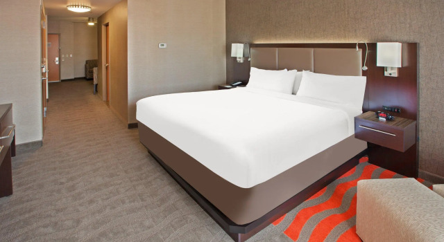 Номер Executive Holiday Inn Express and Suites Columbus Edinburgh by IHG