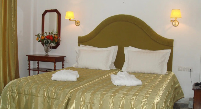 Полулюкс Hotel Eden