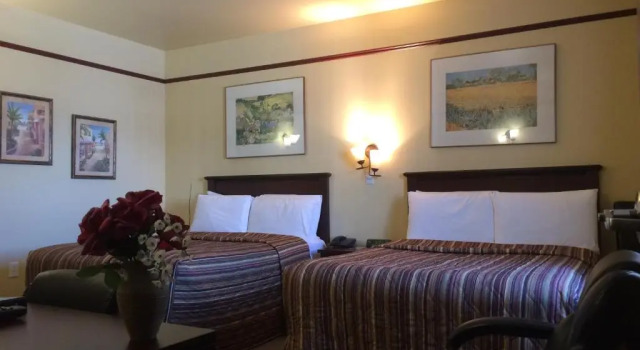 Четырёхместный номер Standard Hotel Citadelle