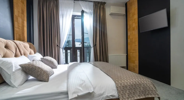 Greitser Elit Chalet, Book Chalet Sommerhuse i Bukovel Ski, Hytte