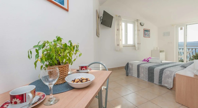 Apartments Nikola, Rezerwuj Apartament Lokva Rogoznica Split Region