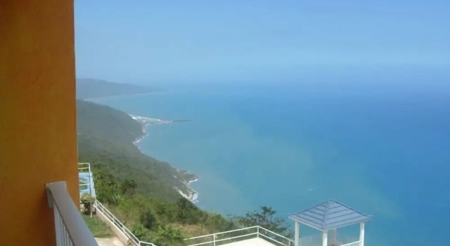 Номер Standard с видом на океан Ocean Breeze Hotel