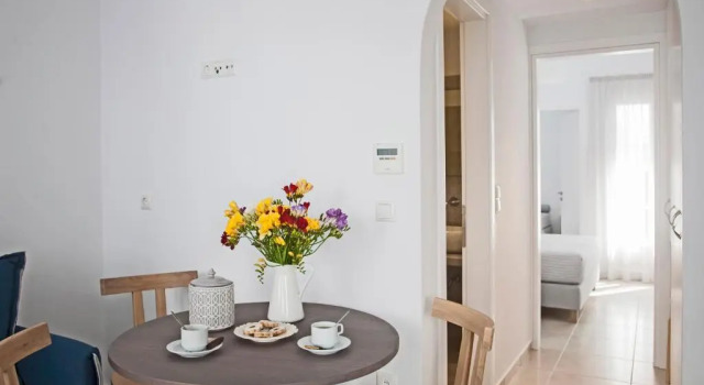 Aelia Apartments