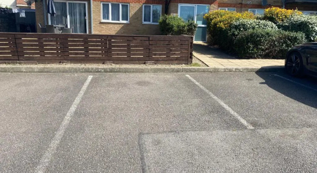 Luxury 2 bedrooms fully equipped Apartment with garden, Free Parking, Free Wifi & Netflix, Varaa Huoneisto Asunnot kohteessa Merseyside, Huoneisto