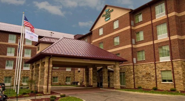 Номер Standard Homewood Suites Cincinnati Airport