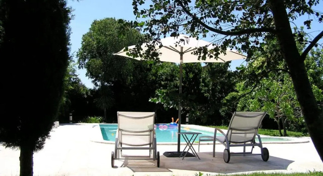 Апартаменты Mas Alpilles Soleil