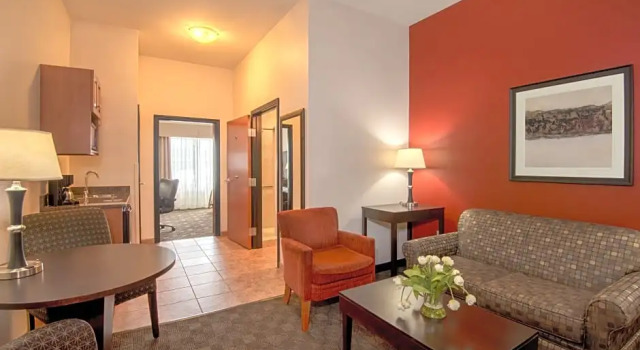 Двухместный люкс c 1 комнатой Holiday Inn Casper East-Medical Center by IHG