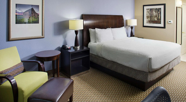 Двухместный номер Standard Hilton Garden Inn Raleigh Durham Airport