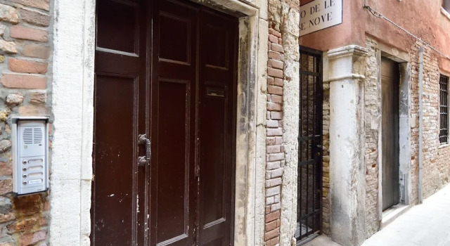 Studio Al Bovolo, Забронировать Отель Сан-Марко Венеция, рядом с Accademia Bridge