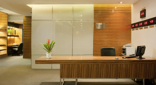 Holiday Inn & Suites Manila Galleria by IHG, Забронировать Отель Кесон-Сити Столичный регион