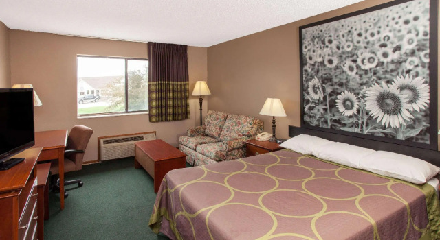 Двухместный люкс Circle S Motel