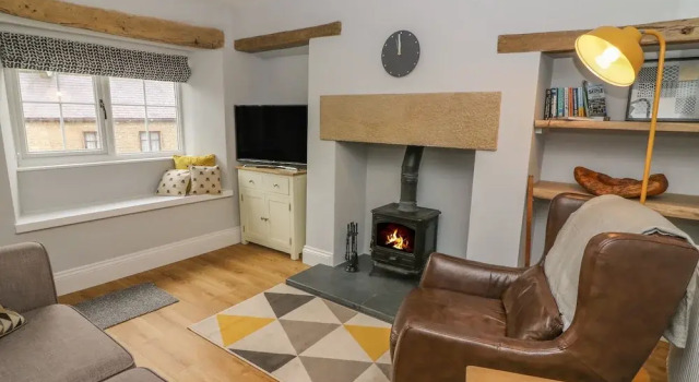 5 Bank Cottage, Varaa Lomakoti Mökit kohteessa Merseyside, Mökki