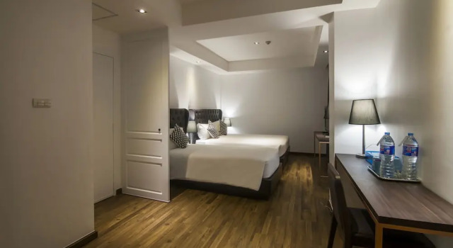 Трёхместный номер Premier First House Hotel