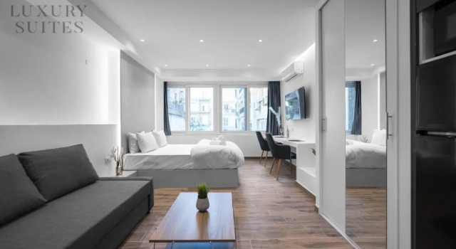 Студия Deluxe Adelle Apartments The Luxury Suites