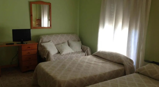 Трёхместный номер Standard Hostal Julio