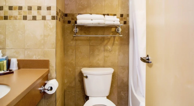 Suite Refresh Inn & Suites