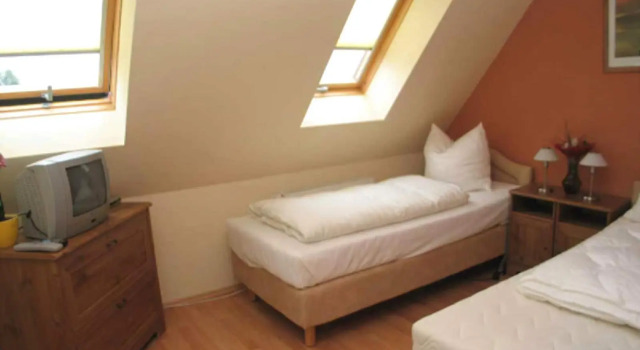 Pension zum Fässchen, Reserva ahora Hotel Bad Kleinen Schweriner See