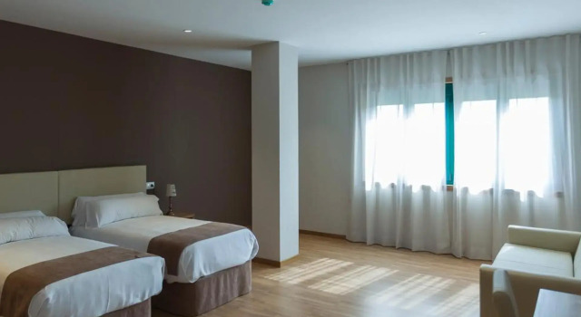 Hotel A Roldana, Buchen Sie Hotel Narón Golf von Artabro