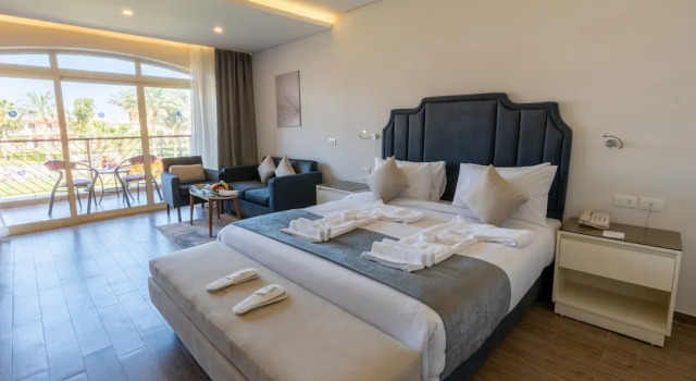 Двухместный номер Premium Отель Parrotel Beach Resort