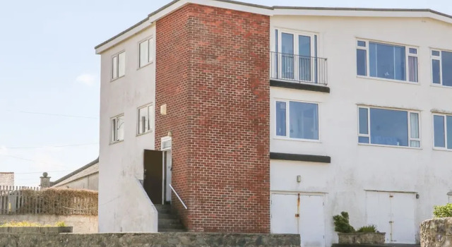 Flat 1 Bryn Colyn, Book Lejlighed Llanfaelog Anglesey