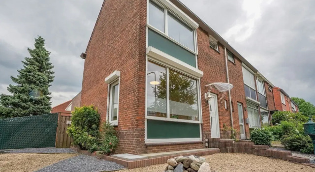 Terraced house in Kerkrade with a garden, Prenota Casa vacanze Cottage a Parkstad, Cottage