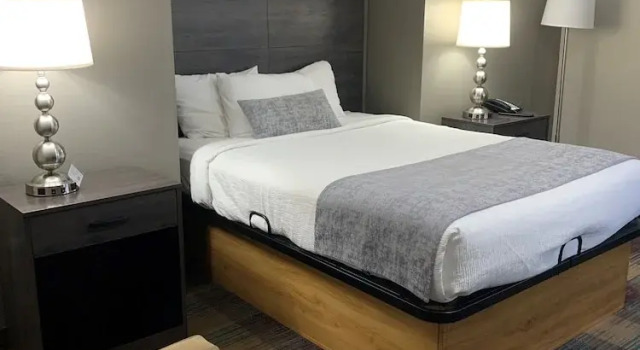 Номер Deluxe Baymont Inn Baldwin
